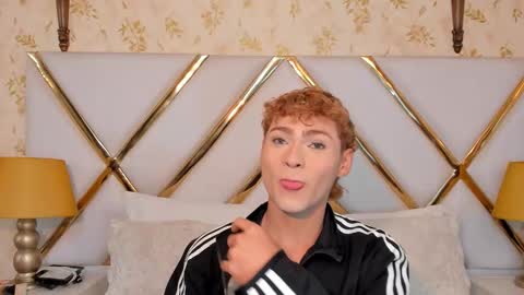 jacobrusso online show from February 1, 4:00 am