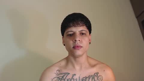 Snapshot of jacobsexxx chatting on December 20, 2:41 am Jacob   online show from December 20, 2:41 am