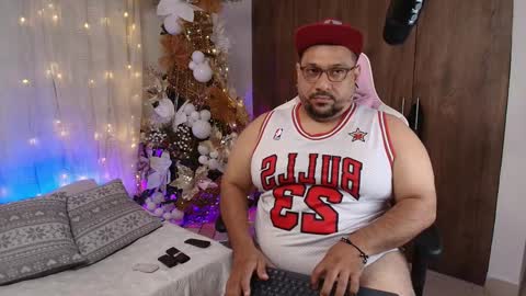 daddy sir master bear online show from December 2, 3:01 pm