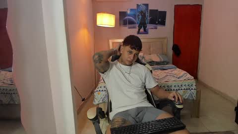 Jake Pons online show from January 5, 2:17 am