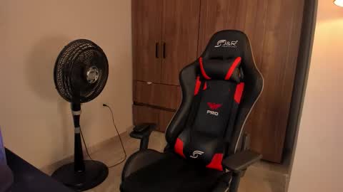 Jake Pons online show from February 15, 7:51 am