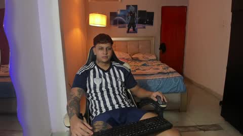 Jake Pons online show from January 8, 1:53 am