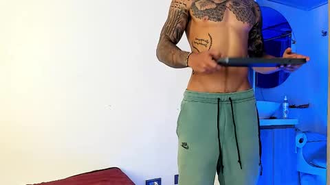 Santiago online show from February 14, 4:04 am