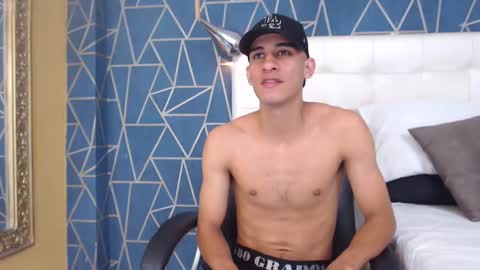 jakemoxleey online show from February 18, 2:59 pm