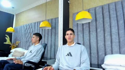 jakemoxleey online show from December 31, 12:36 pm