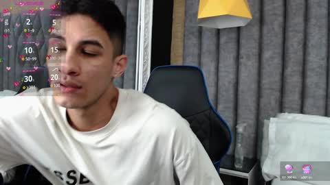 jakemoxleey online show from January 23, 12:30 pm