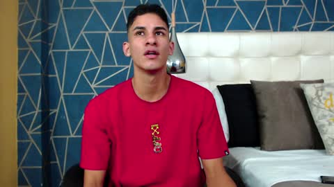 jakemoxleey online show from January 16, 12:31 pm