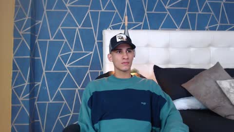 jakemoxleey online show from February 23, 12:00 pm