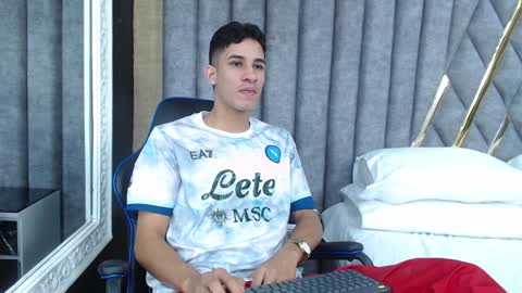 jakemoxleey online show from January 30, 2:04 pm