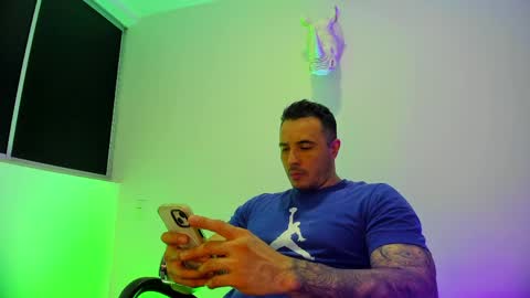 jakestone_1 online show from April 21, 1:30 am