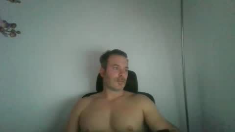 jam3s5959 online show from April 25, 3:20 pm