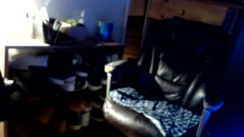 what you in too online show from January 7, 4:23 pm