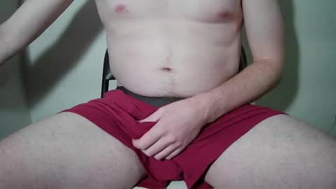 James And The Giant Cock online show from December 17, 2:23 am