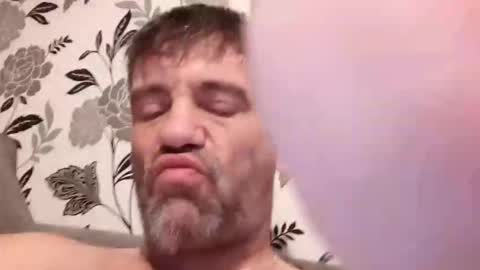 jamie198307 online show from April 5, 10:06 pm