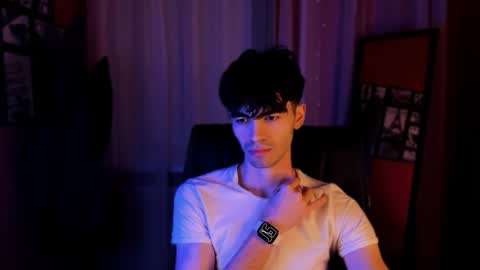 Jaremy online show from December 19, 9:34 pm