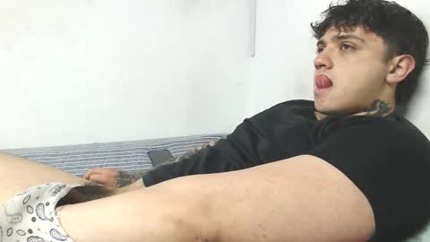 Jareth online show from January 14, 4:17 am