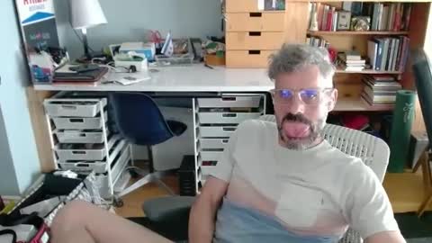 jareth_returns online show from September 21, 7:14 pm