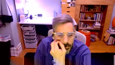 jareth_returns online show from March 2, 4:18 am