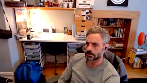 jareth_returns online show from February 22, 10:37 pm