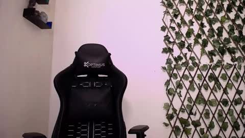 JKing  online show from February 21, 3:35 pm