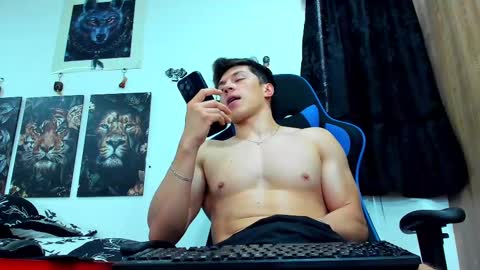 Javier online show from March 3, 7:12 pm