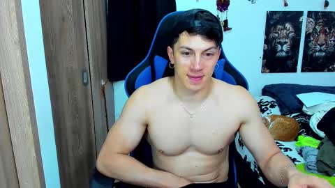 Javier online show from February 19, 6:33 am