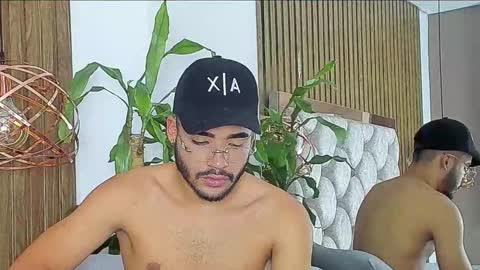 Jay Rock online show from November 26, 3:31 am