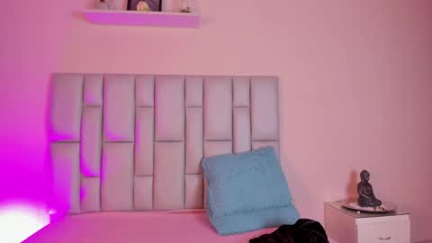 jayyy online show from February 12, 2:06 am