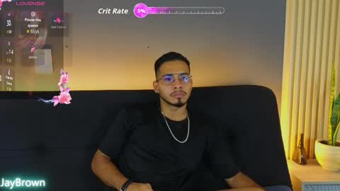 Snapshot of jaybrown_1 chatting on October 5, 5:22 am Jay online show from October 5, 5:22 am