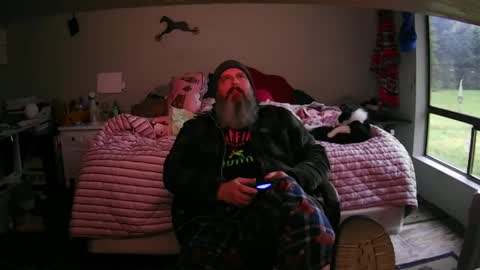 Grand Zaddy or Jay its casual online show from December 16, 4:27 pm