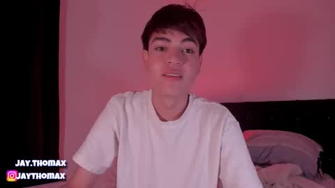 jaythomax online show from December 22, 9:31 pm