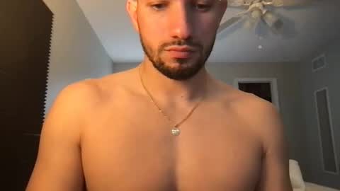 jeanwhitebianco online show from November 17, 9:07 pm