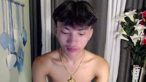 jemart_urnaughtboy online show from April 13, 12:50 pm