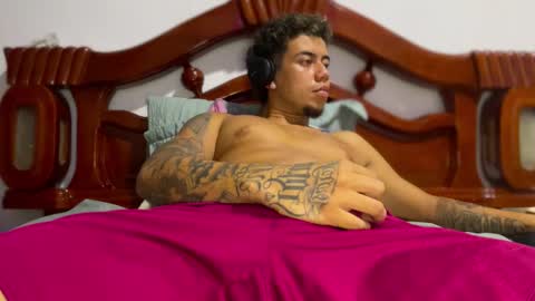 Onlyfans  Twitter  online show from November 2, 4:06 am