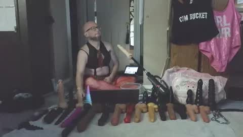 Nasty Cumslut online show from November 9, 1:59 pm