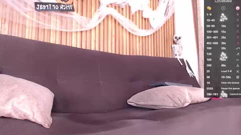 jhon online show from November 12, 9:52 pm