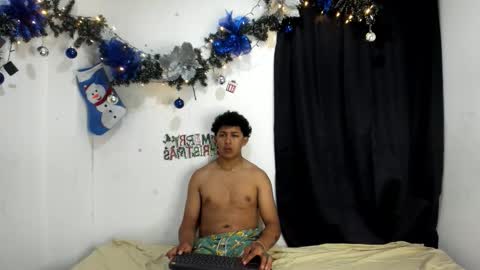 jhoner_browms online show from November 27, 11:47 am