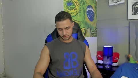 jhonny online show from December 14, 3:35 am