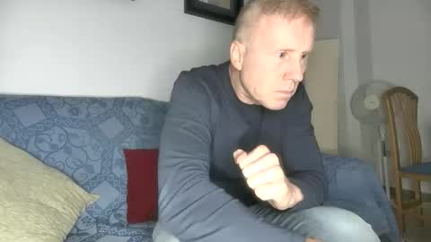 jhonpelopaja2 online show from December 8, 10:41 am