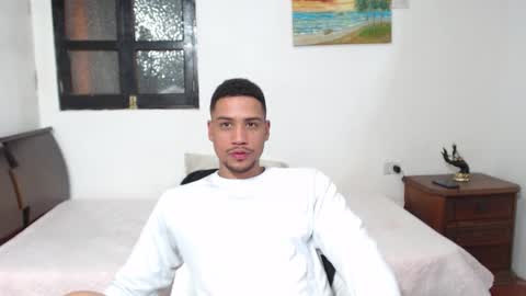 Jhors online show from November 25, 3:41 am