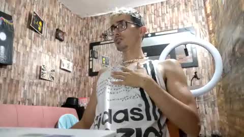 jhosuamoore2 online show from November 2, 11:20 pm