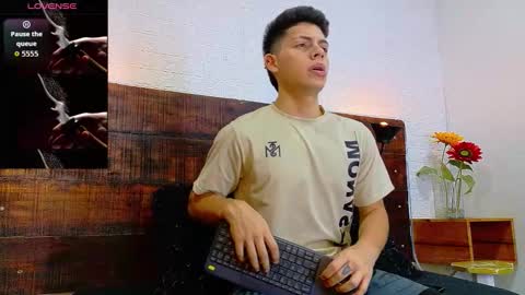 jhosuavega online show from September 25, 2:10 am