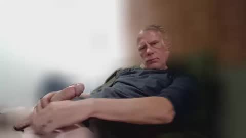 jizzmitten5 online show from November 25, 3:41 am