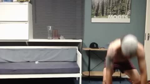 JamesJan van Rebel online show from October 27, 4:26 am