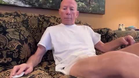 jlk7777 online show from April 14, 3:22 pm