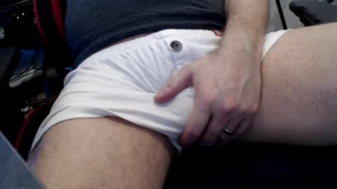 jlouis759 online show from February 28, 11:53 am