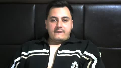 Snapshot of jnsnw chatting on December 8, 2:52 pm jnsnw online show from December 8, 2:52 pm