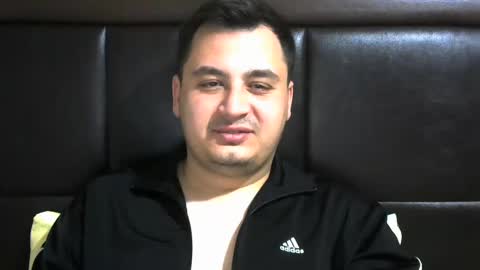 Snapshot of jnsnw chatting on December 15, 12:51 am jnsnw online show from December 15, 12:51 am