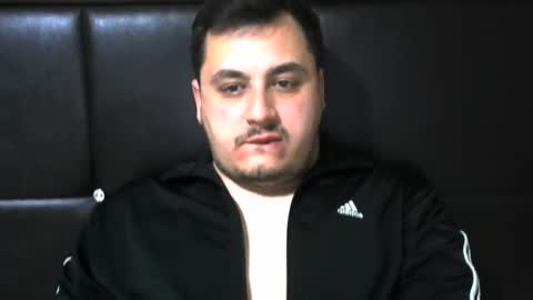 Snapshot of jnsnw chatting on February 19, 9:14 pm jnsnw online show from February 19, 9:14 pm