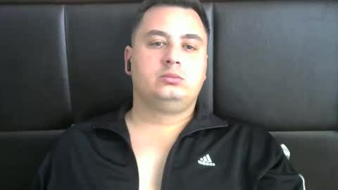 Snapshot of jnsnw chatting on October 4, 11:48 am jnsnw online show from October 4, 11:48 am